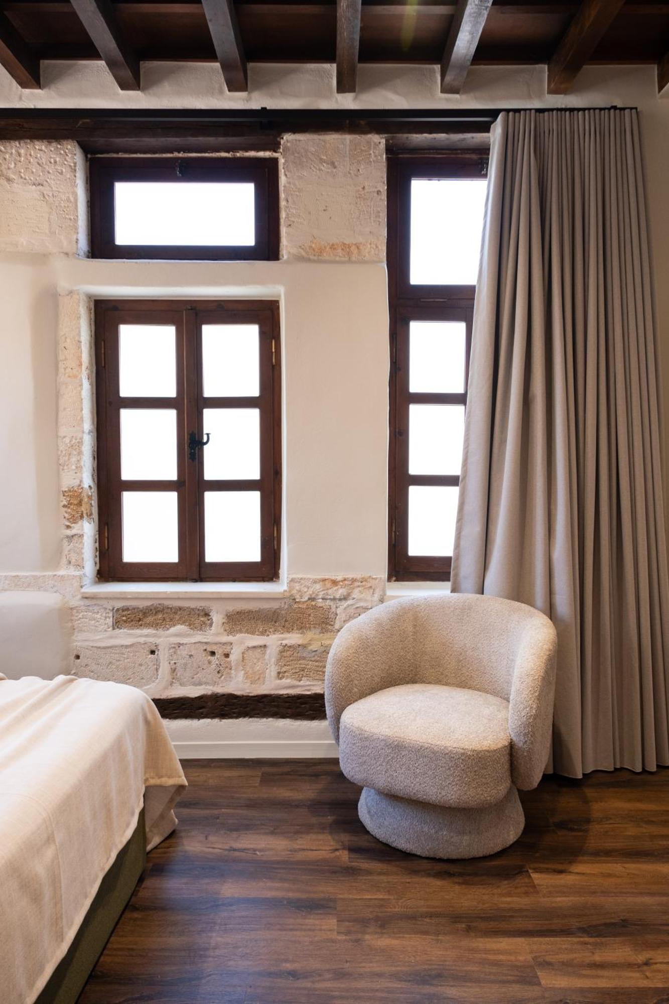 Qualia Slowlife Suites 하니아 외부 사진