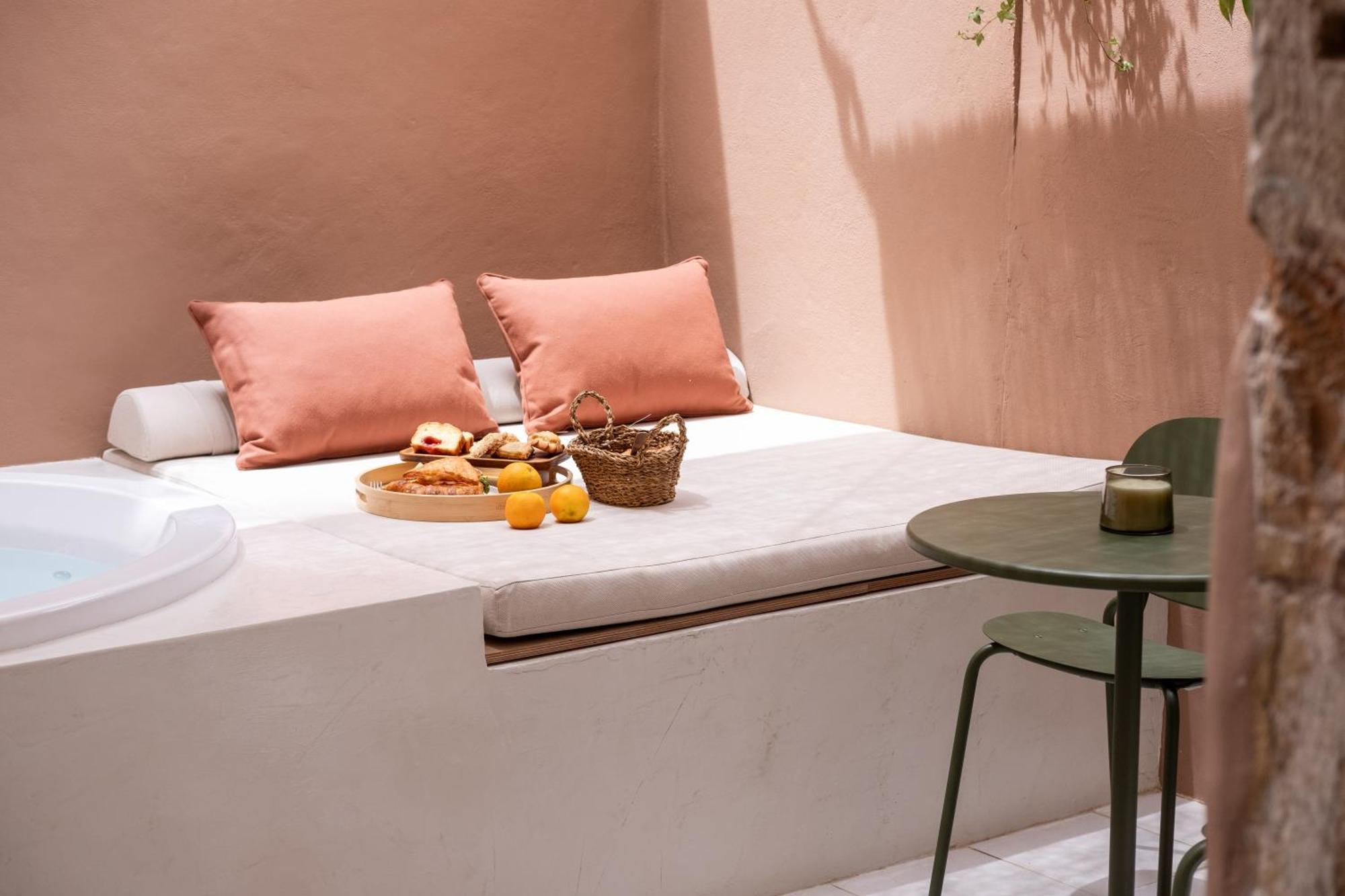 Qualia Slowlife Suites 하니아 외부 사진